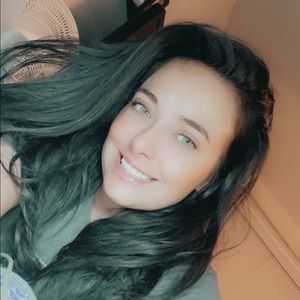 Meet your Posher, Megan